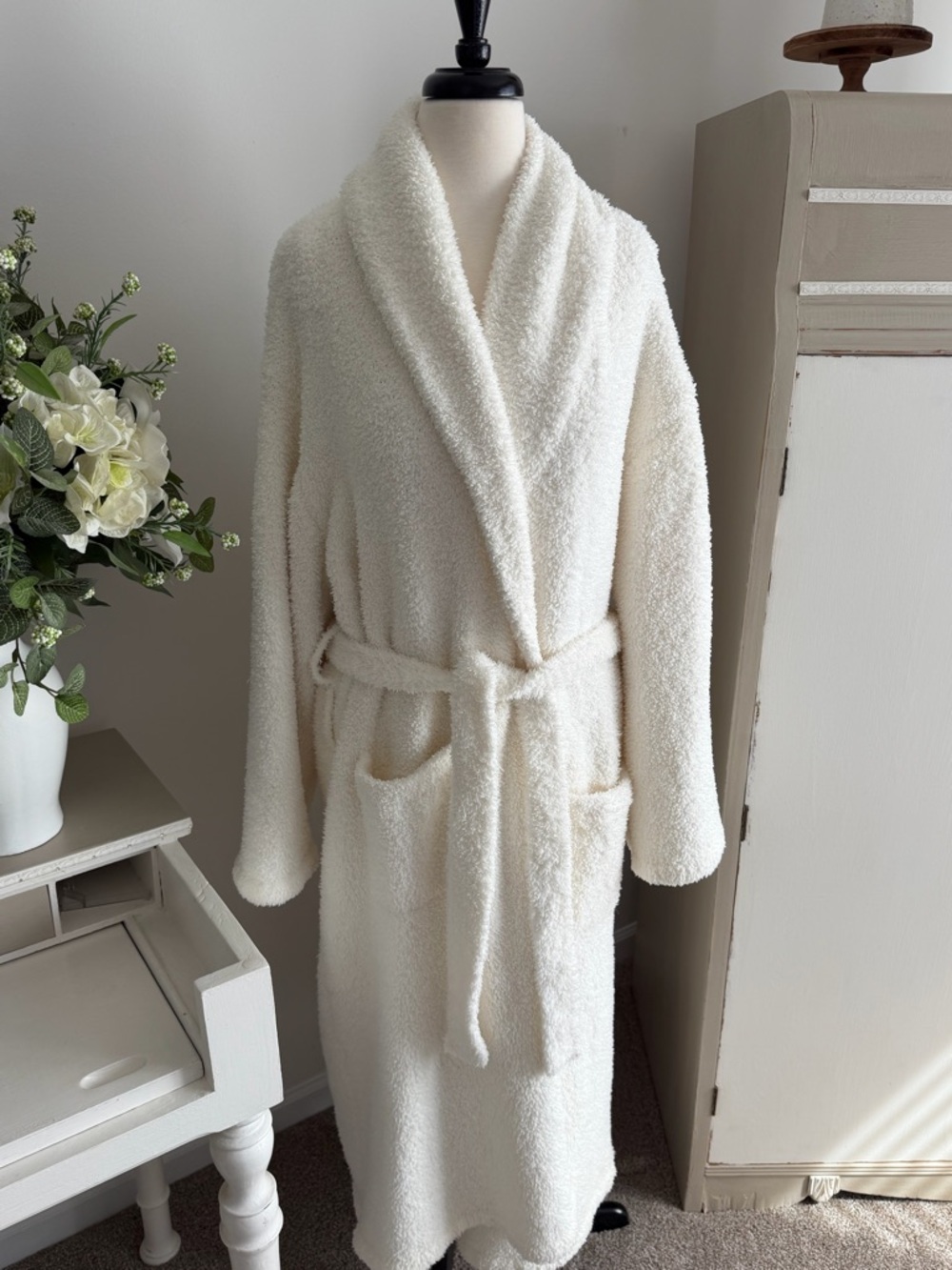 Barefoot Dreams Cozy Plush Shawl Collar Robe - Cream